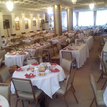 Sparta Inn 2*